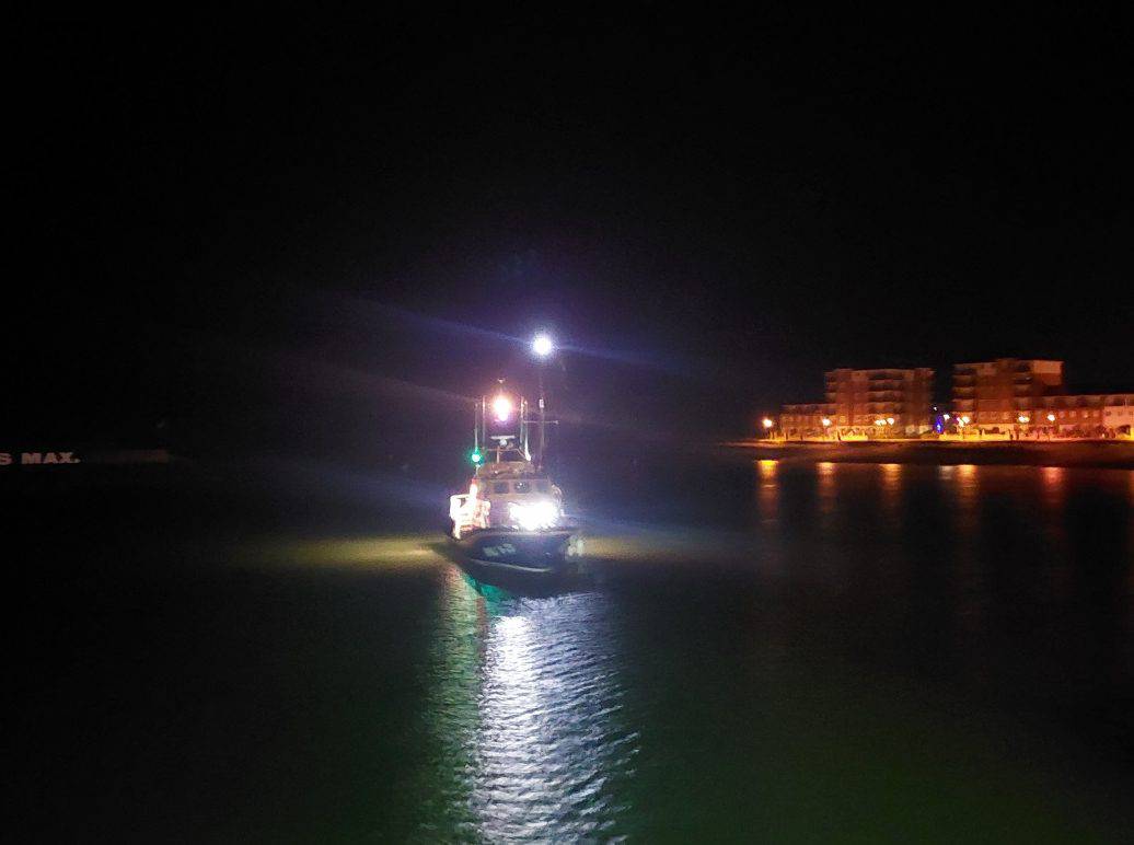 late night call out for eastbourne rnli to broken down yacht2 e1662634991510