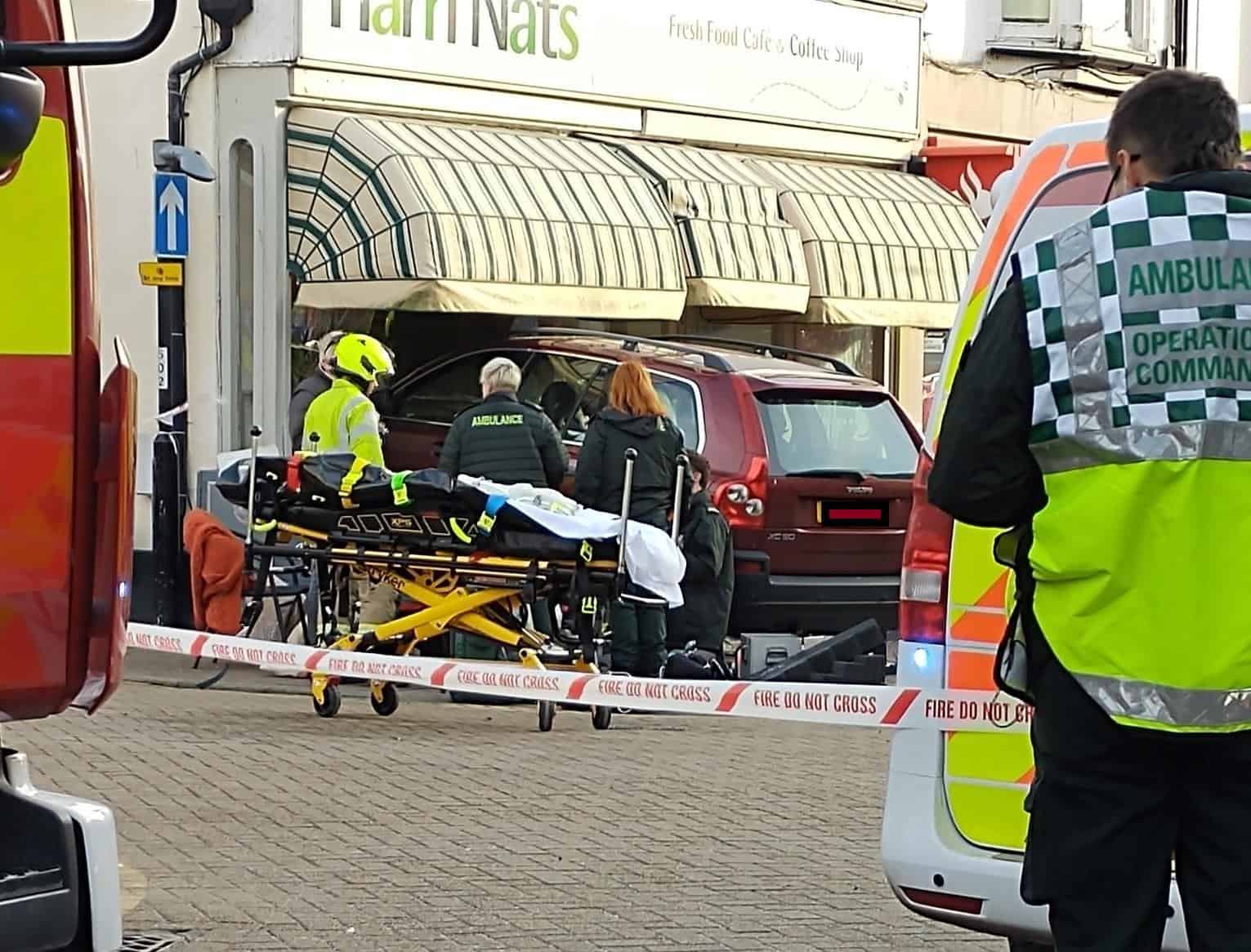 Sussex News Seaford Three people injured after a Car crashes into a