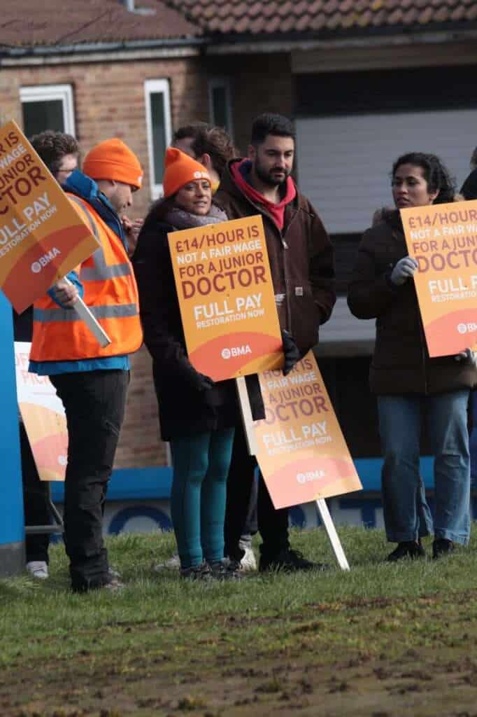 BMA Claims Junior Doctors Earn Less Than Baristas as Strike Action Begins 2 f0cd7ea4 793e 4b0c bc02 ad47d216cb30