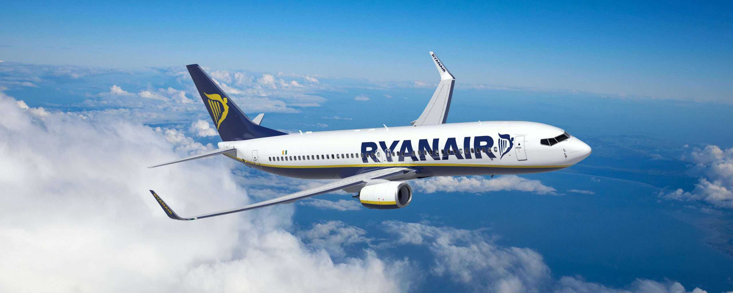 ryanair aircraft 2 scaled