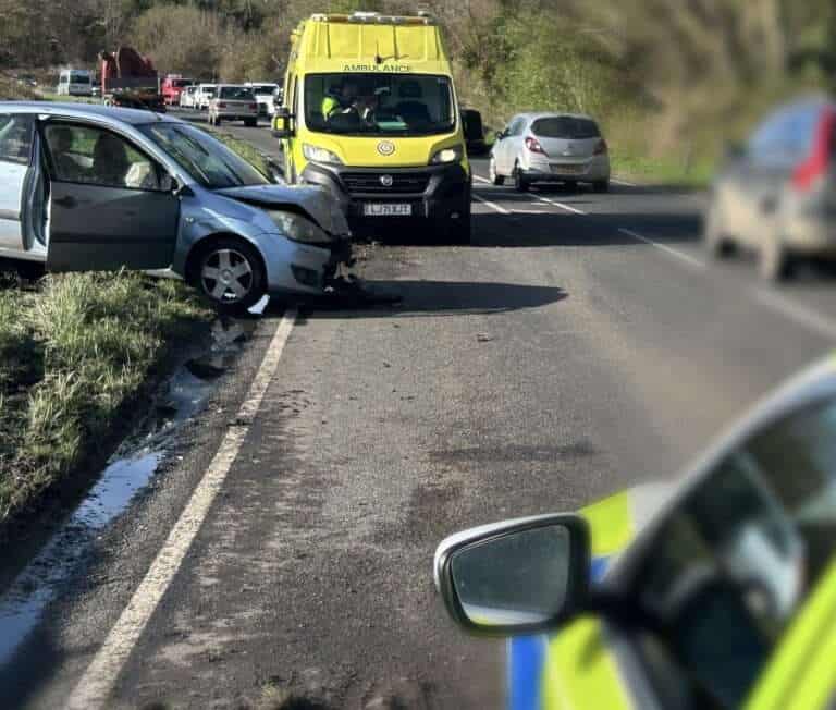 Three-Vehicle Crash South of Steyning