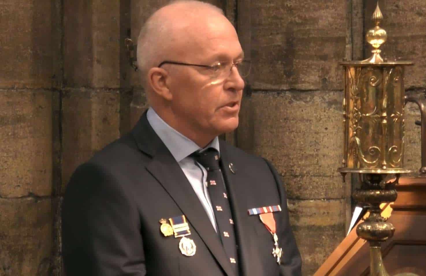 Roger Cohen MBE, Lifeboat Operations Manager, Brighton and Newhaven, recites the RNLI Pledge