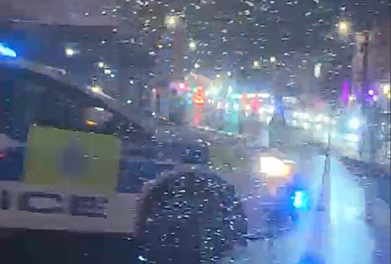 Strong Winds Cause Scaffolding Hazard in Brighton’s City Centre