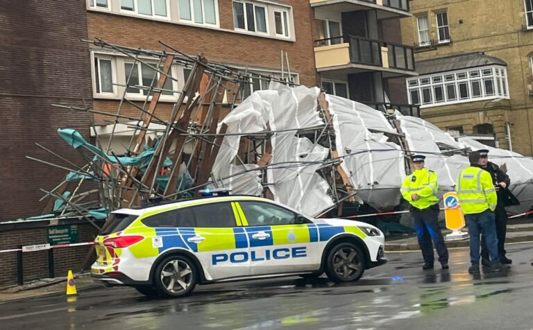 Scaffolding collapses onto parked cars in Hove as emergency services close First Avenue