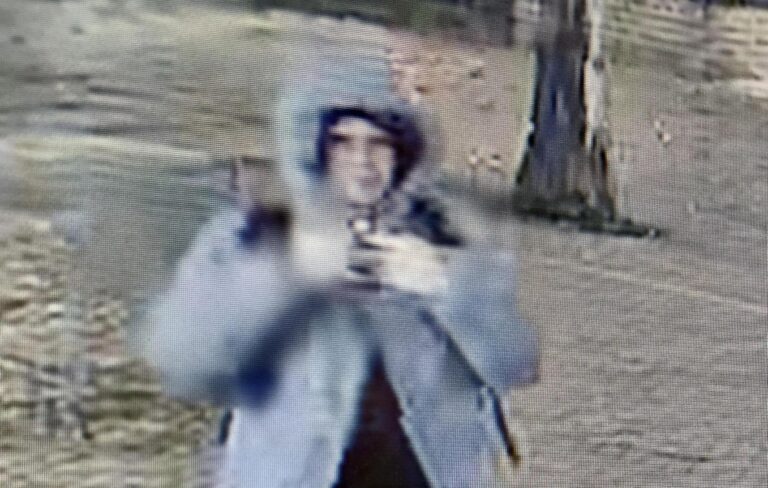 Man Sought After Woman Stabbed in Leg on Terminus Road, Eastbourne